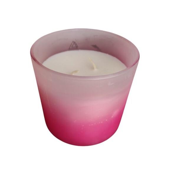 LAB Candles Coconut Wax Passion Fruit Guava Pink Glass - Picture 4 of 4